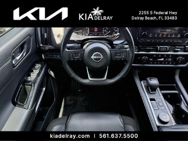 Used 2024 Nissan Pathfinder SL AWD/4WD image 13