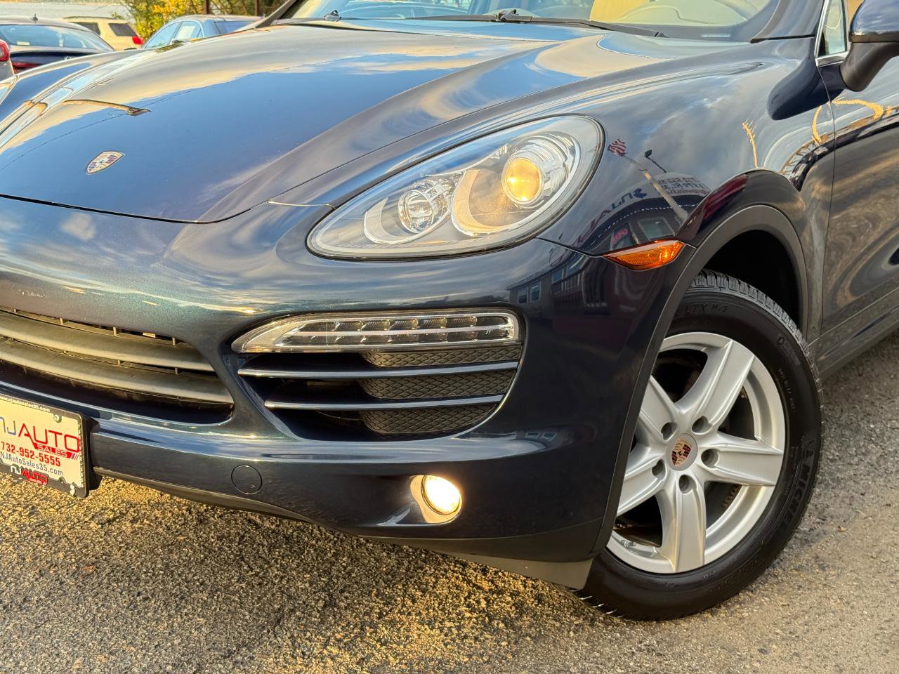 Used 2012 Porsche Cayenne image 89