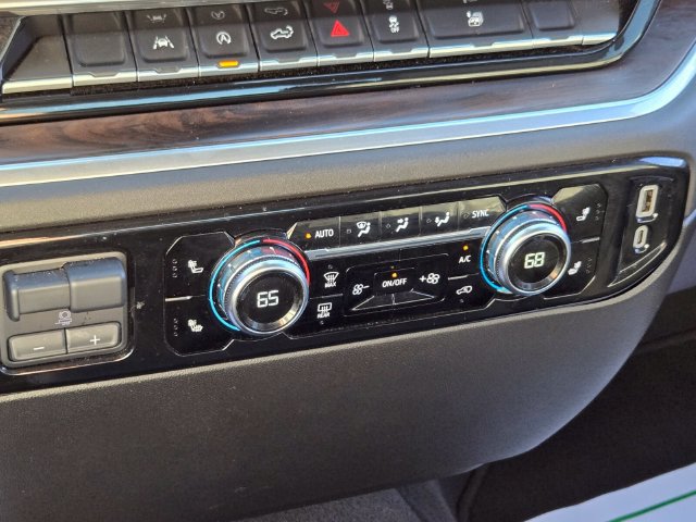 Used 2025 GMC Sierra 1500 SLT AWD/4WD image 29