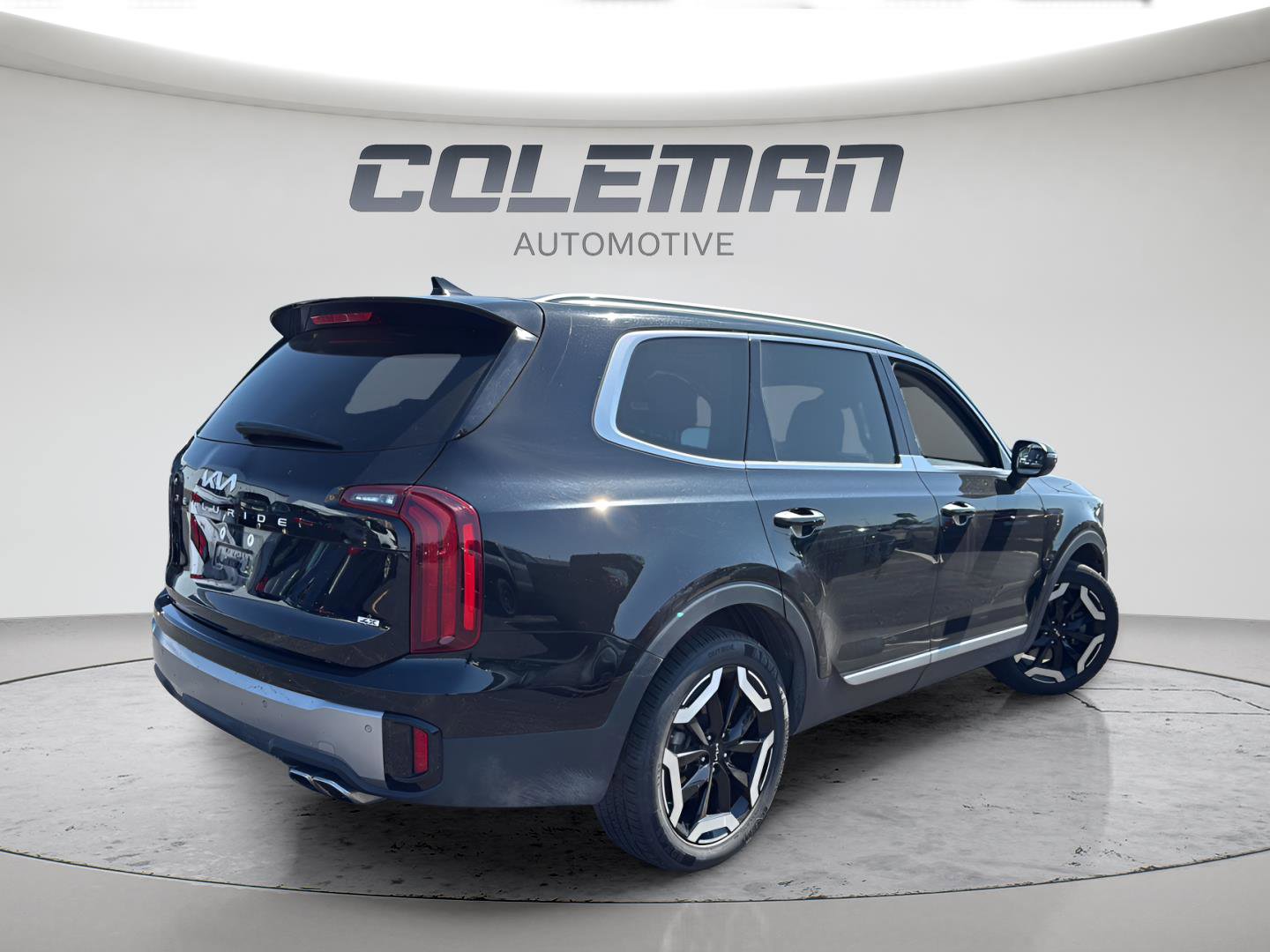 Used 2025 Kia Telluride S AWD/4WD image 5
