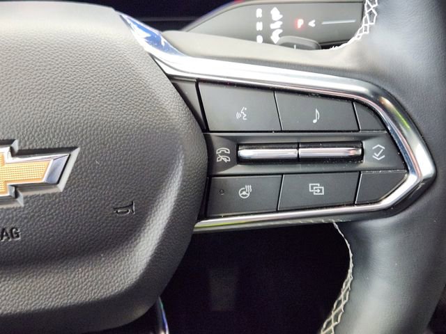 Used 2025 Chevrolet Traverse LT w/ Sun and Wheel Package image 22