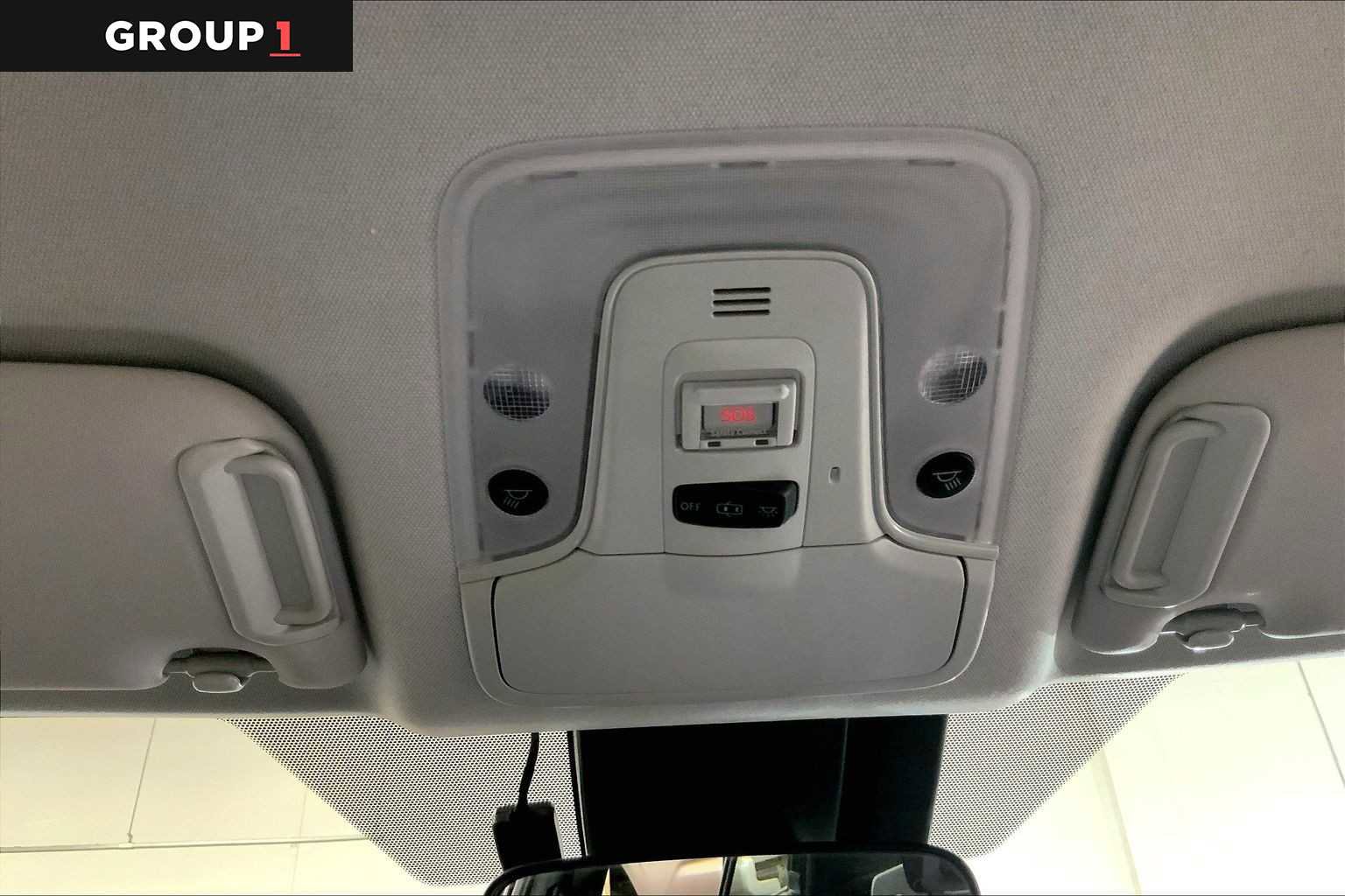 Used 2021 Toyota Prius Prime XLE FWD image 34