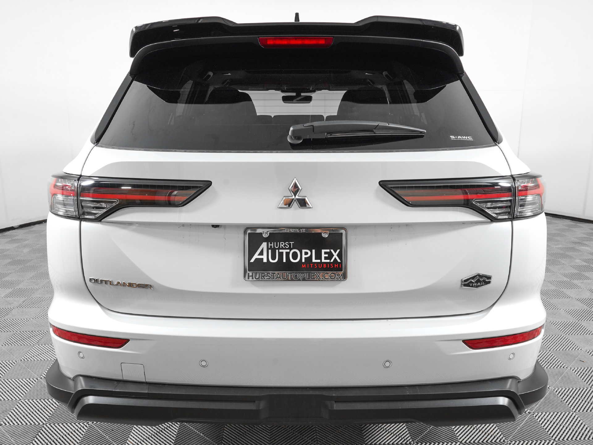 New 2026 Mitsubishi Outlander AWD image 7