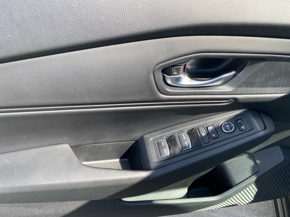 Certified 2024 Honda Accord EX image 36