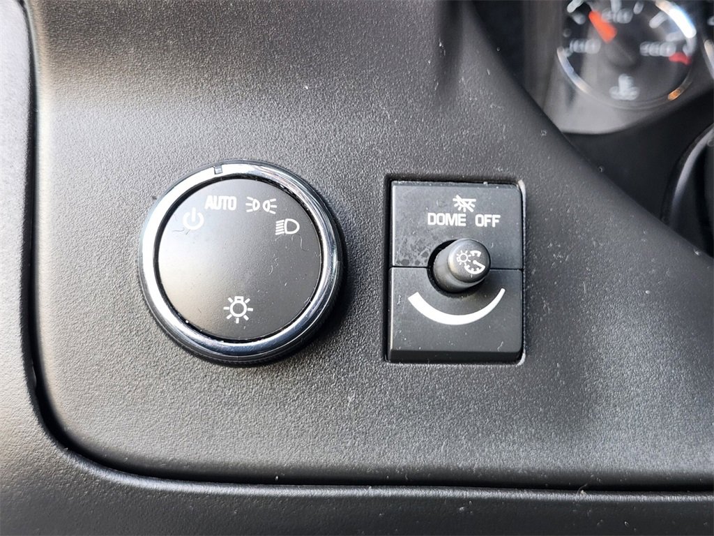 Used 2023 GMC Savana 2500 w/ Driver Convenience Package image 16