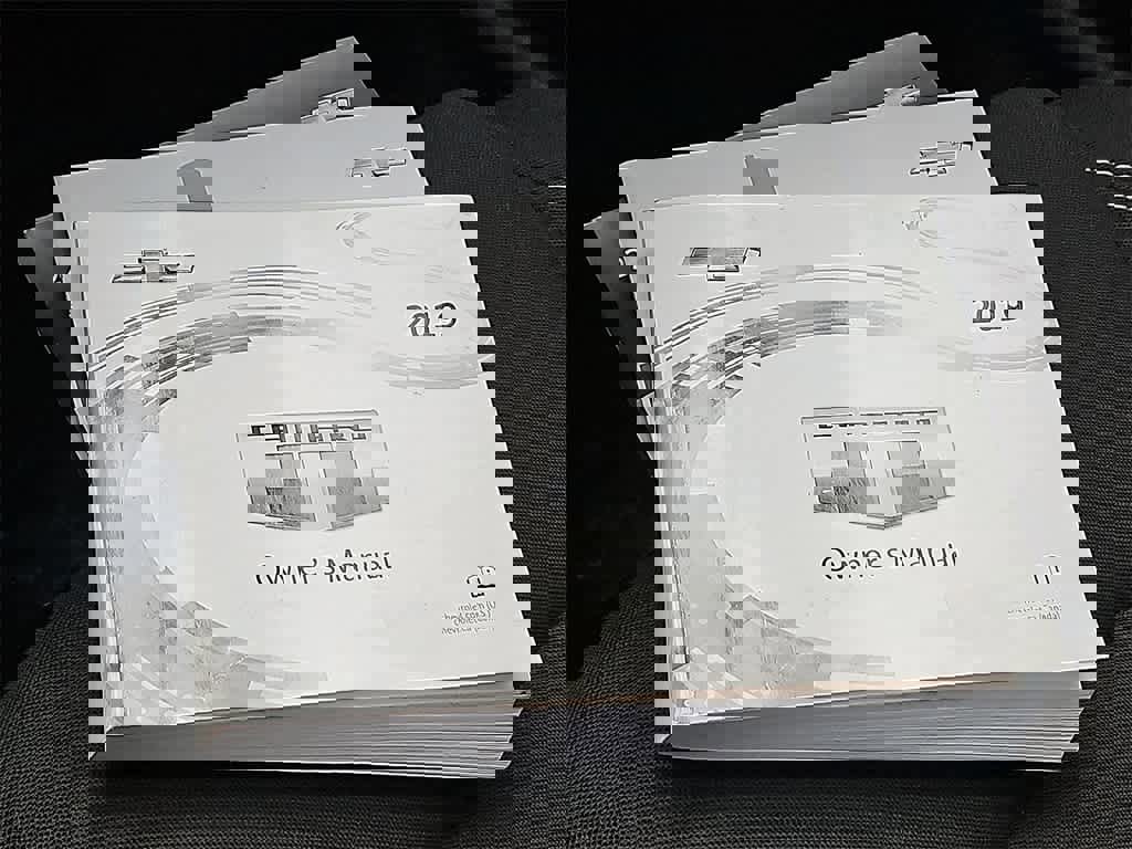 Used 2019 Chevrolet Camaro SS image 25