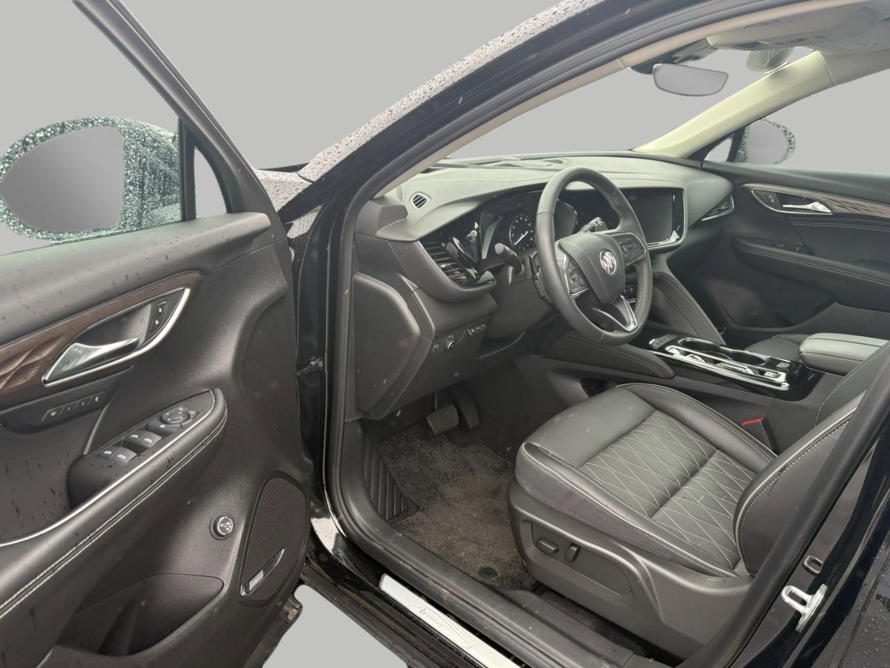 Used 2023 Buick Envision Avenir image 10