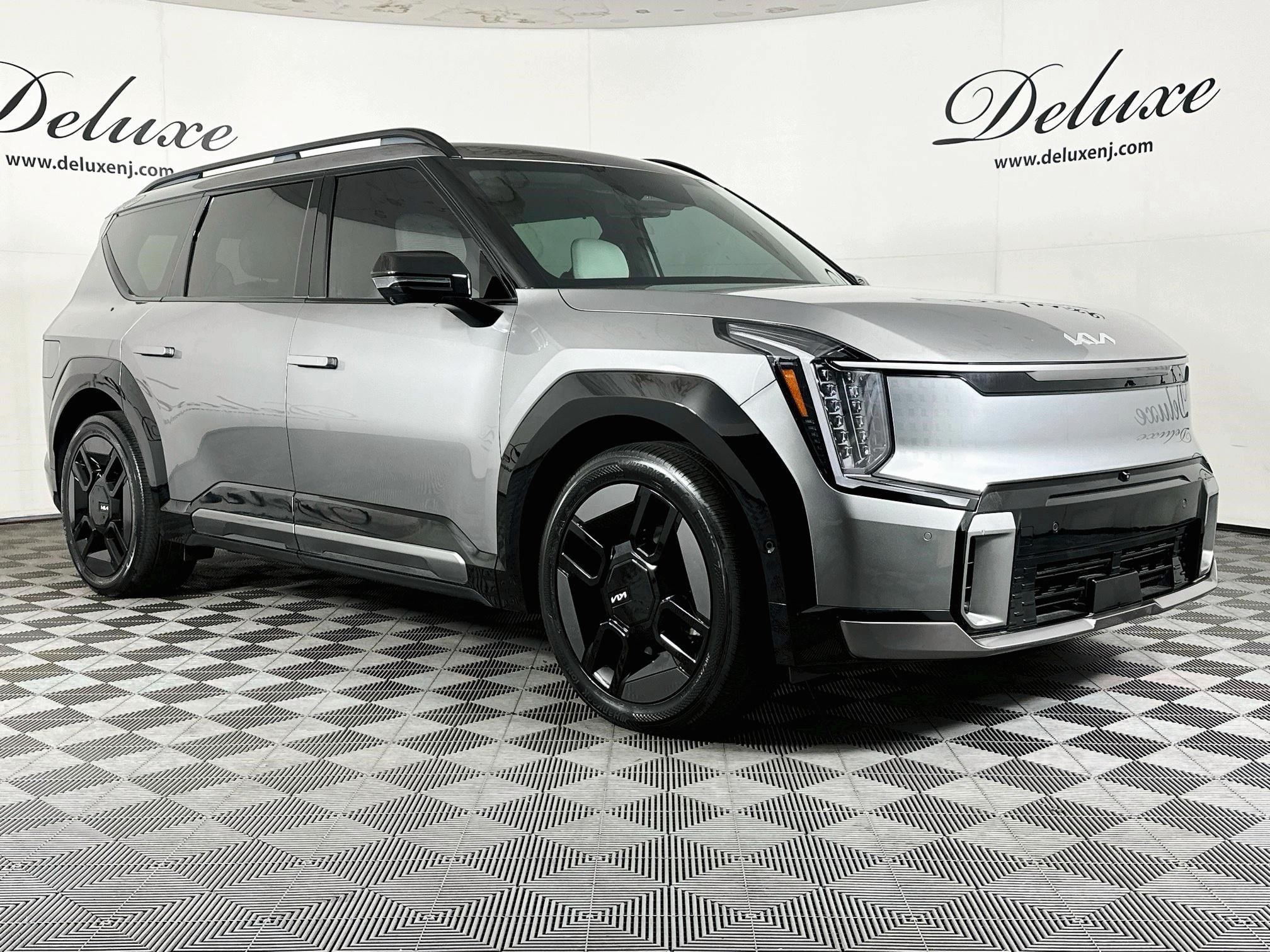 Used 2024 Kia EV9 GT-Line AWD/4WD image 1