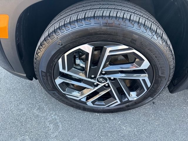 Certified 2025 Hyundai Tucson Limited image 41