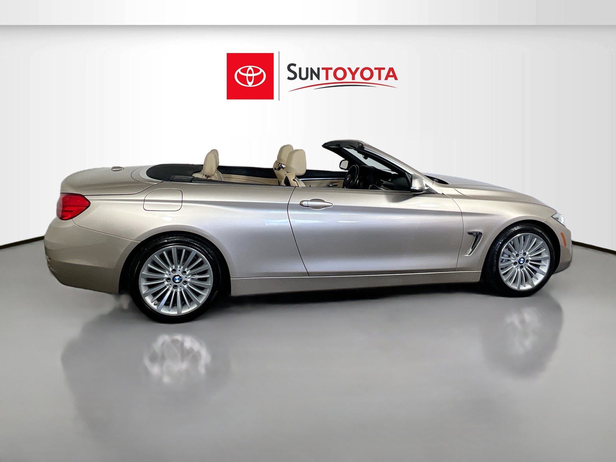 Used 2015 BMW 435i Convertible image 37