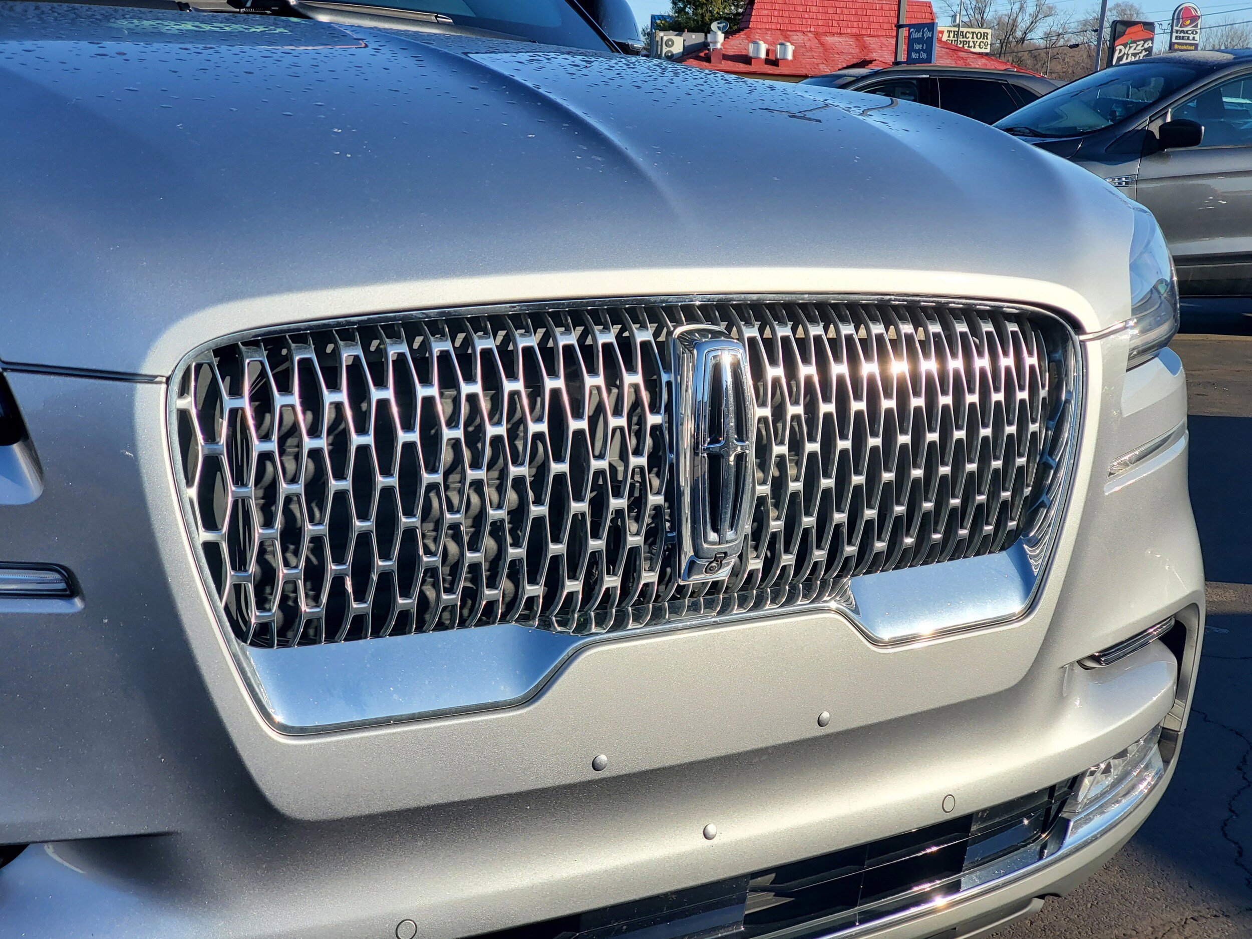 Used 2020 Lincoln Aviator Reserve w/ Equipment Group 201A AWD/4WD image 7