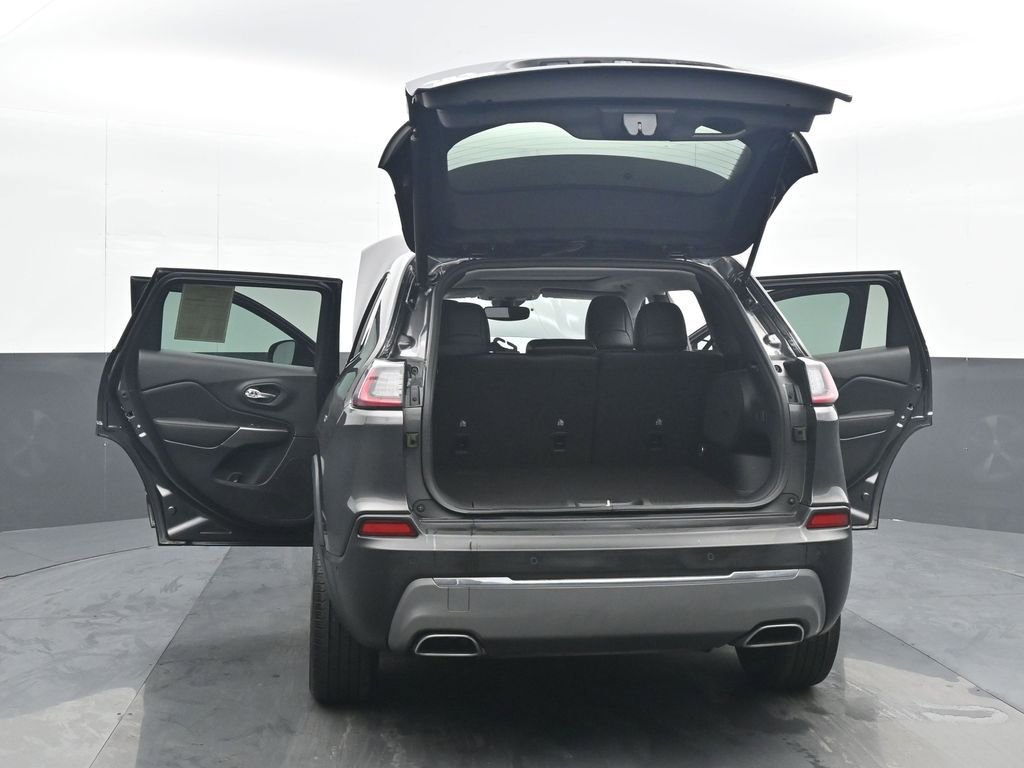 Used 2021 Jeep Cherokee Limited image 25