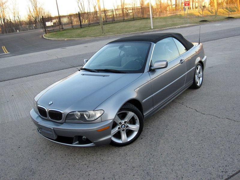 Used 2004 BMW 325Ci Convertible RWD image 4