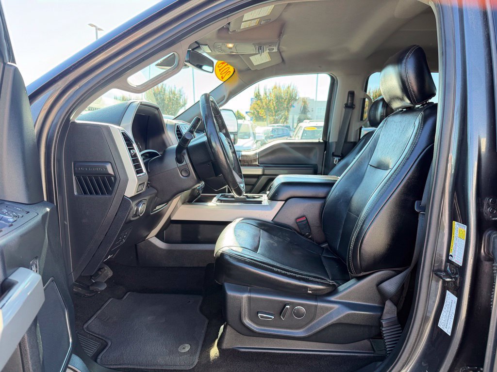 Used 2018 Ford F350 Lariat w/ Lariat Ultimate Package AWD/4WD image 14