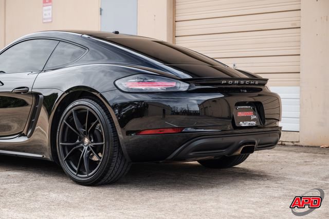 Used 2019 Porsche 718 Cayman RWD image 35