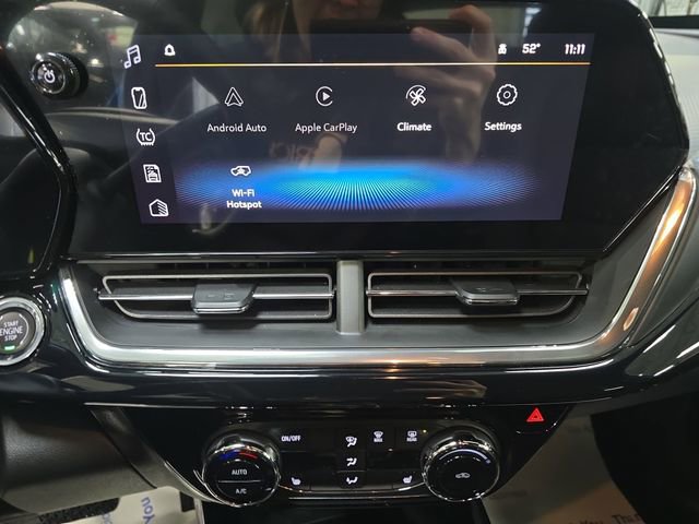 New 2025 Chevrolet Trax RS w/ Driver Confidence Package image 22