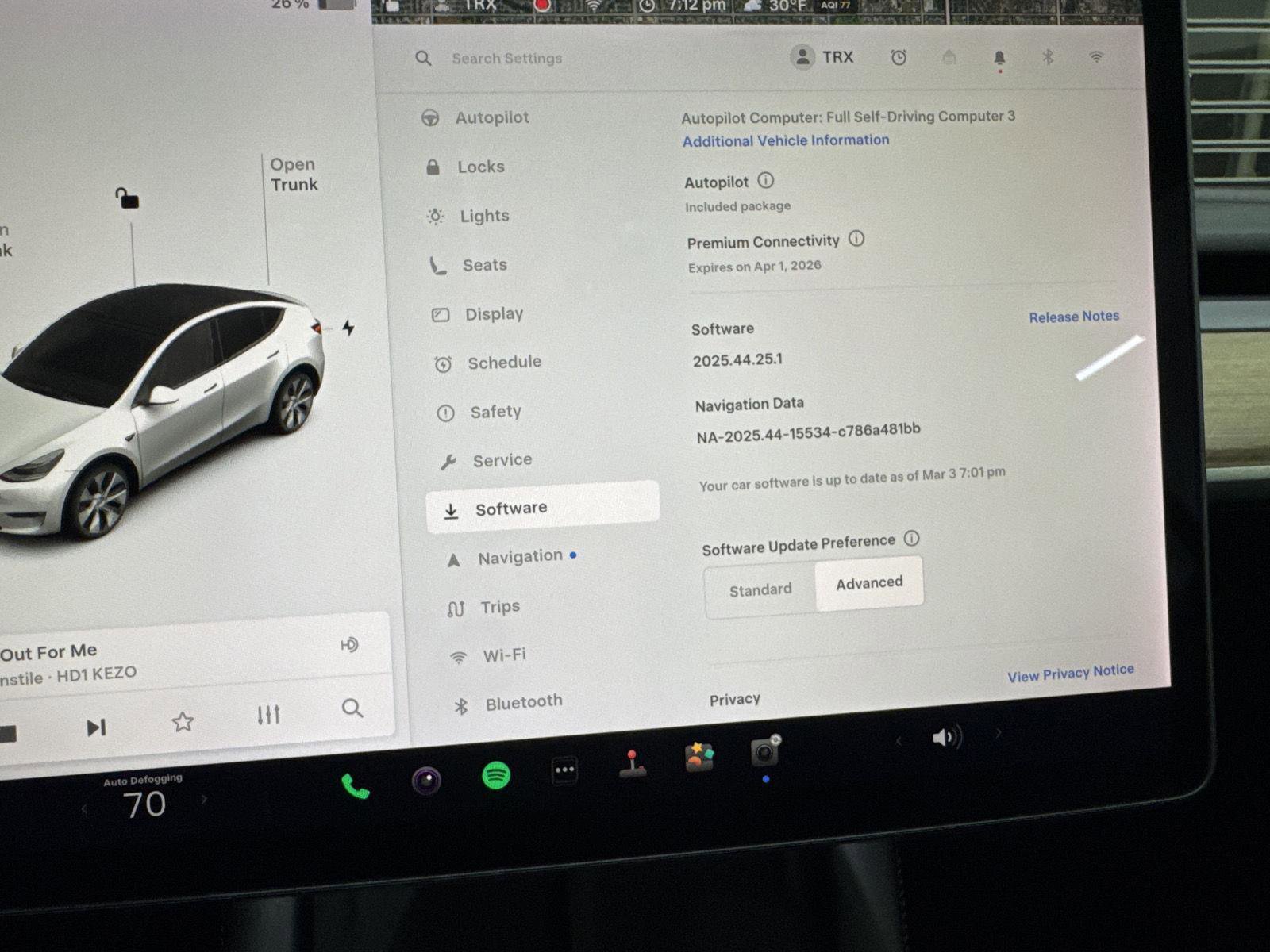 Used 2022 Tesla Model Y Long Range image 43