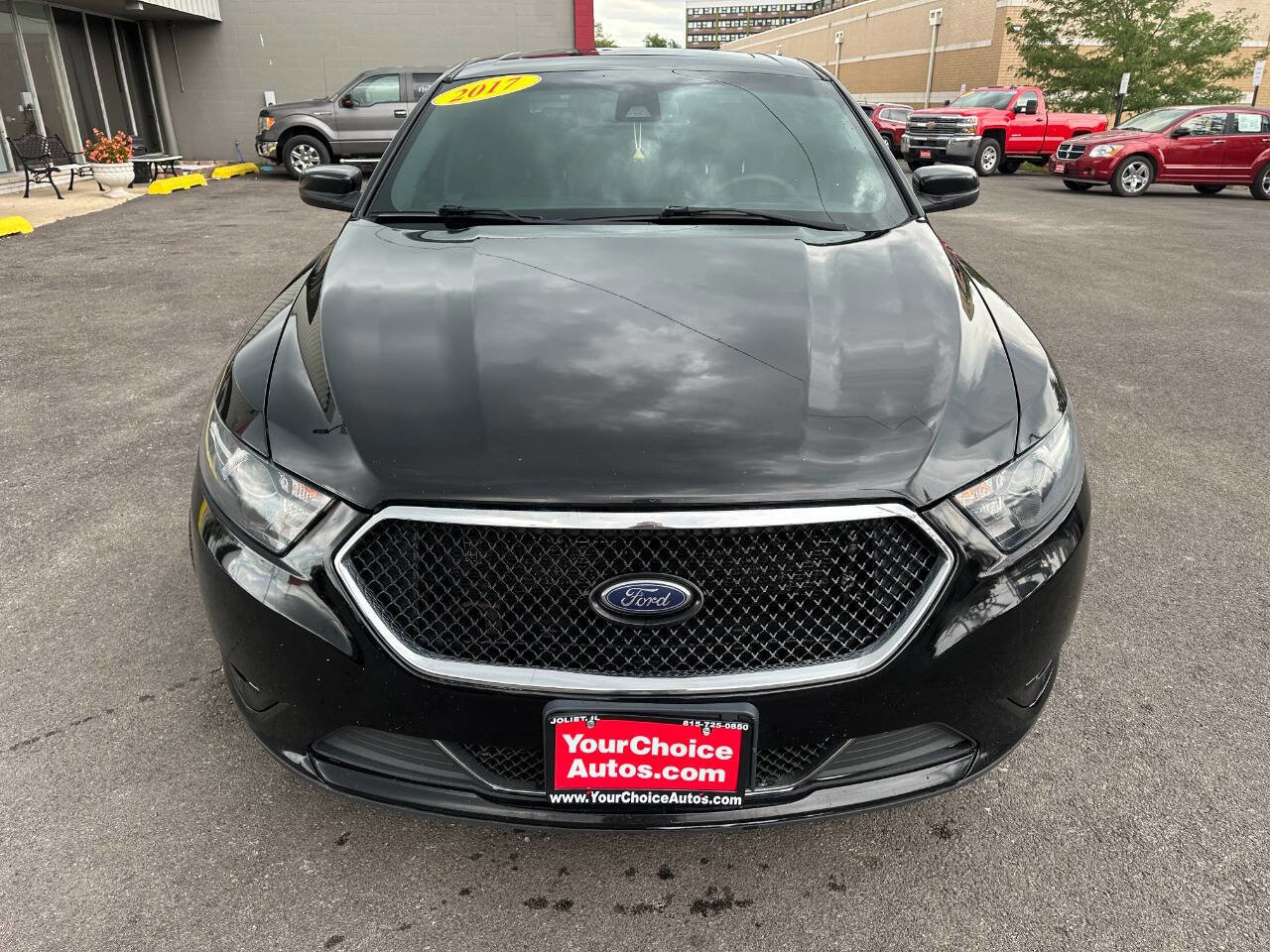 Used 2017 Ford Taurus SHO w/ Sho Performance Package image 8