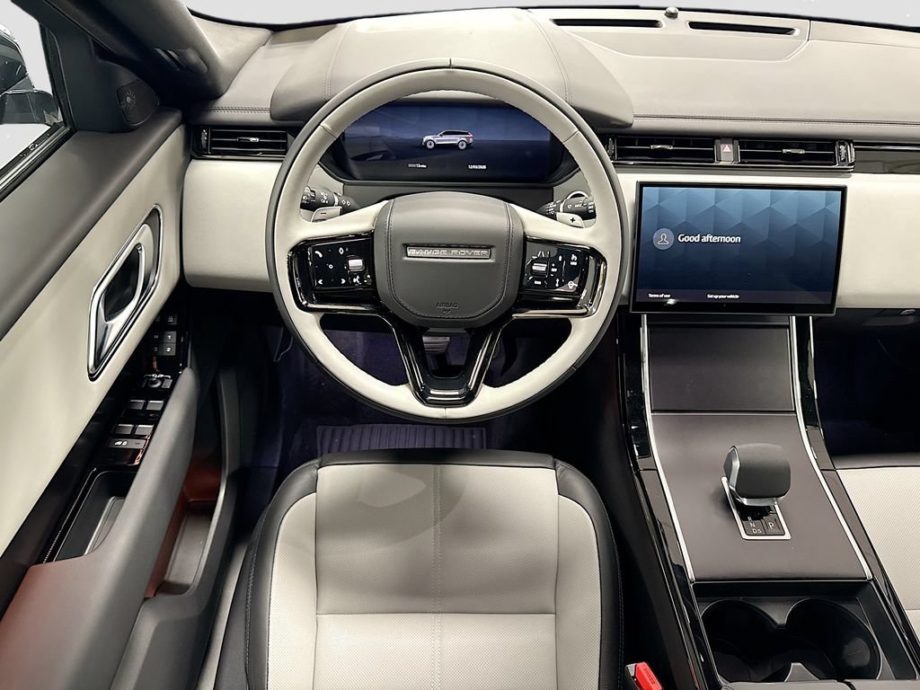 Certified 2026 Land Rover Range Rover Velar Dynamic SE AWD/4WD image 11