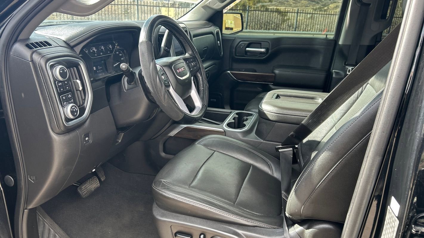 Used 2019 GMC Sierra 1500 SLT w/ SLT Premium Plus Package image 9