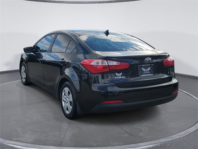 Used 2016 Kia Forte LX image 5