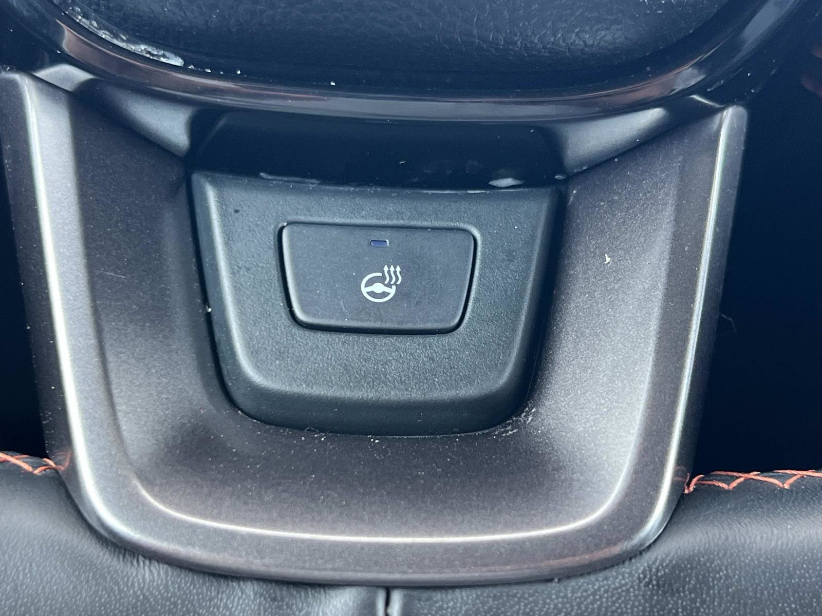 Used 2025 Honda Pilot TrailSport image 11