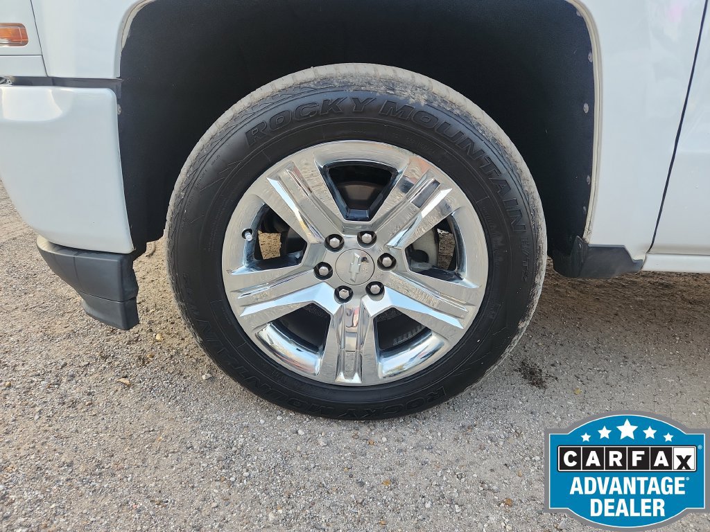 Used 2018 Chevrolet Silverado 1500 Custom w/ Texas Edition RWD image 12
