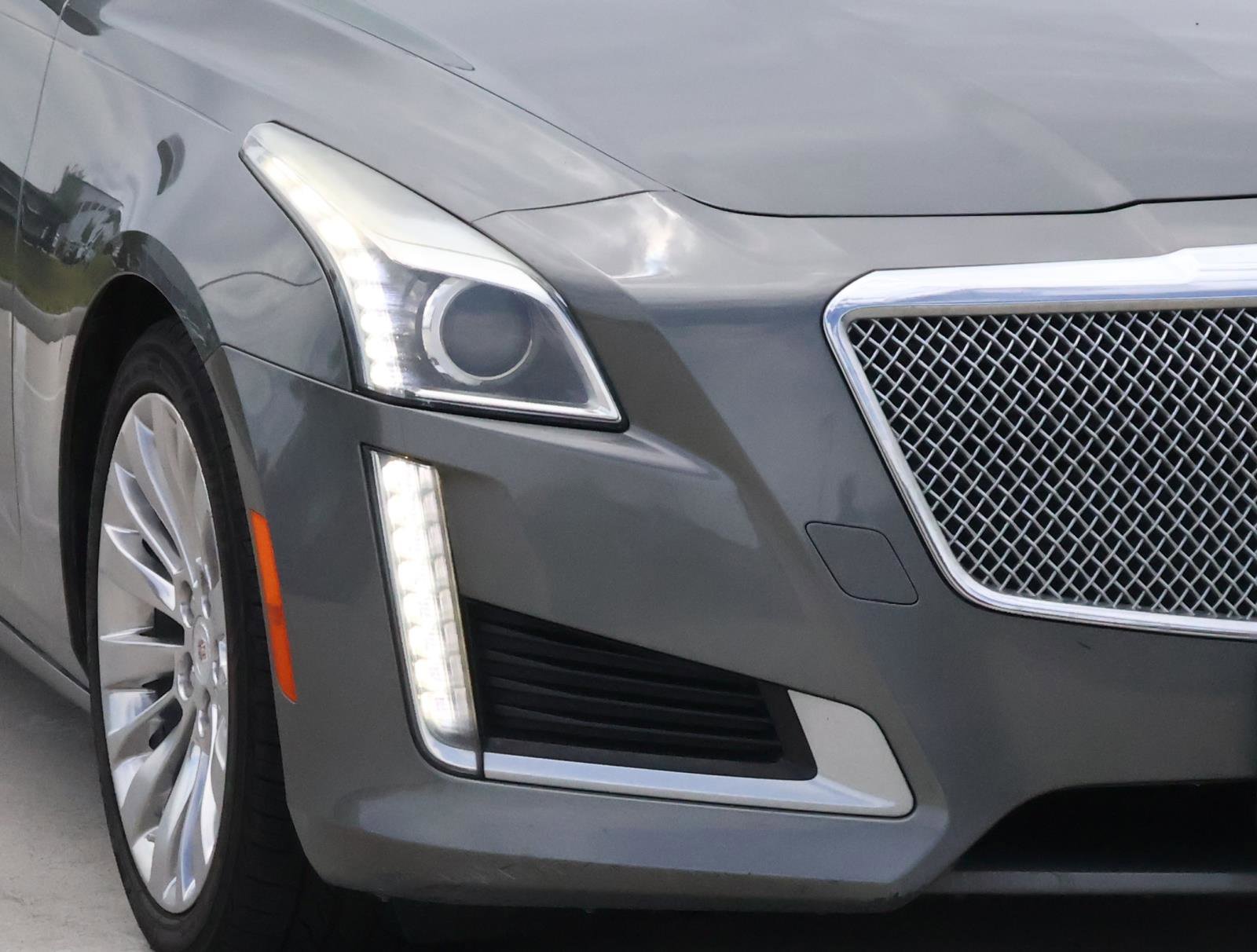 Used 2017 Cadillac CTS Luxury image 9