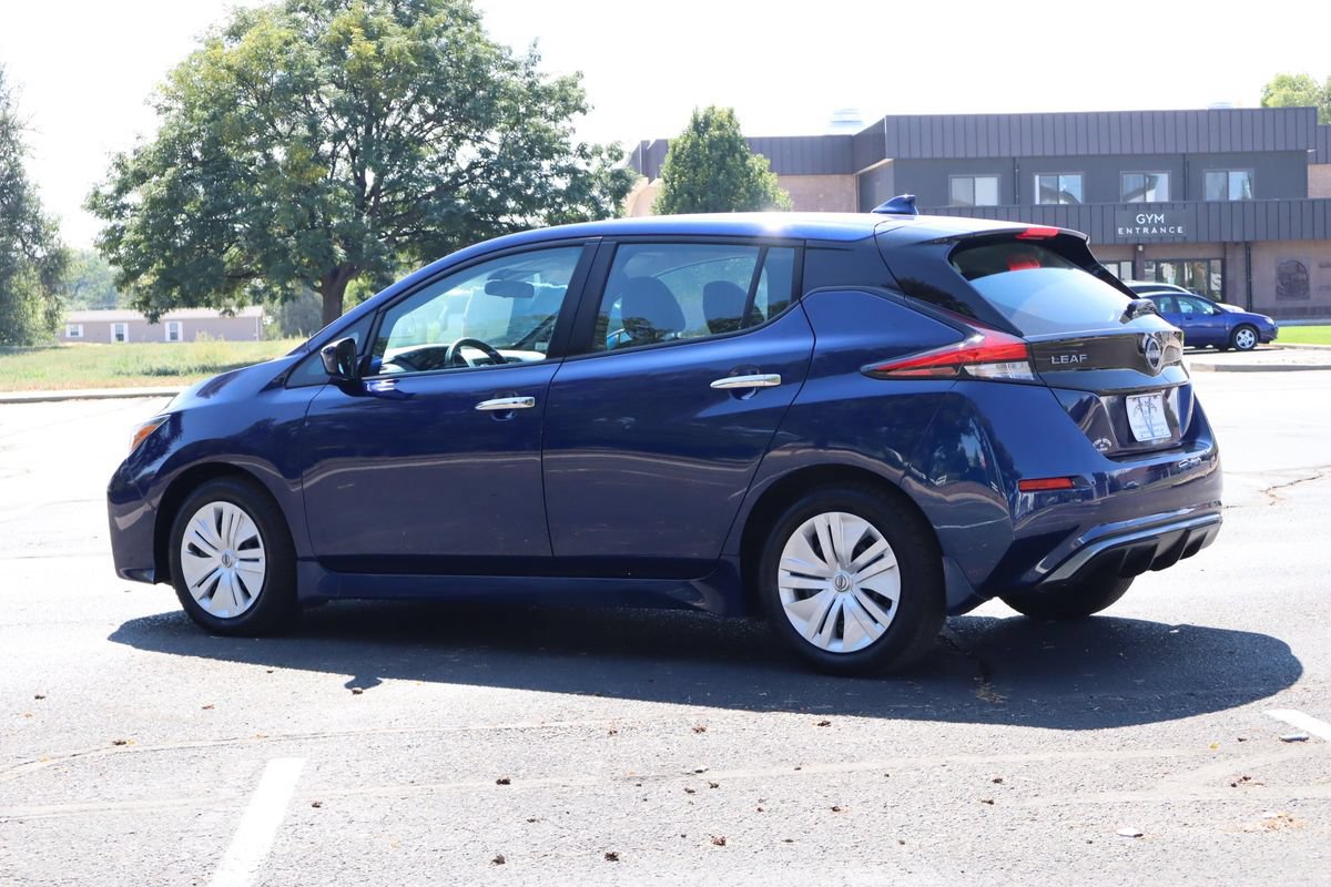 Used 2025 Nissan Leaf S FWD image 7