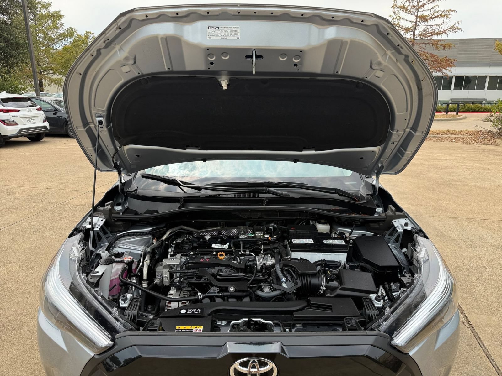 Used 2026 Toyota Corolla Cross XLE FWD image 32