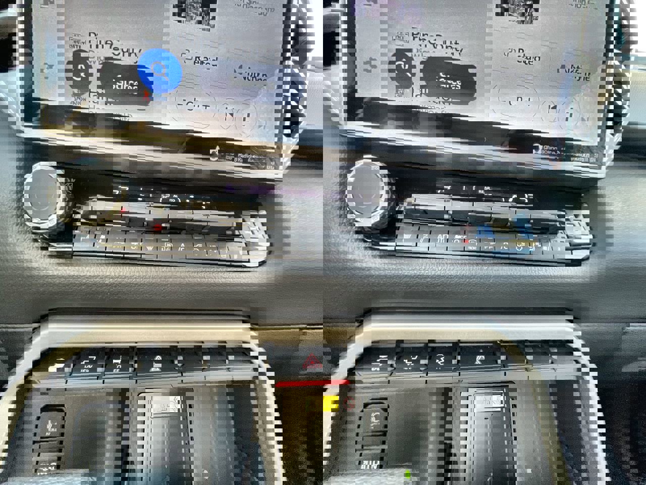 Used 2023 Toyota Sequoia Limited w/ Tow Technology Package image 18