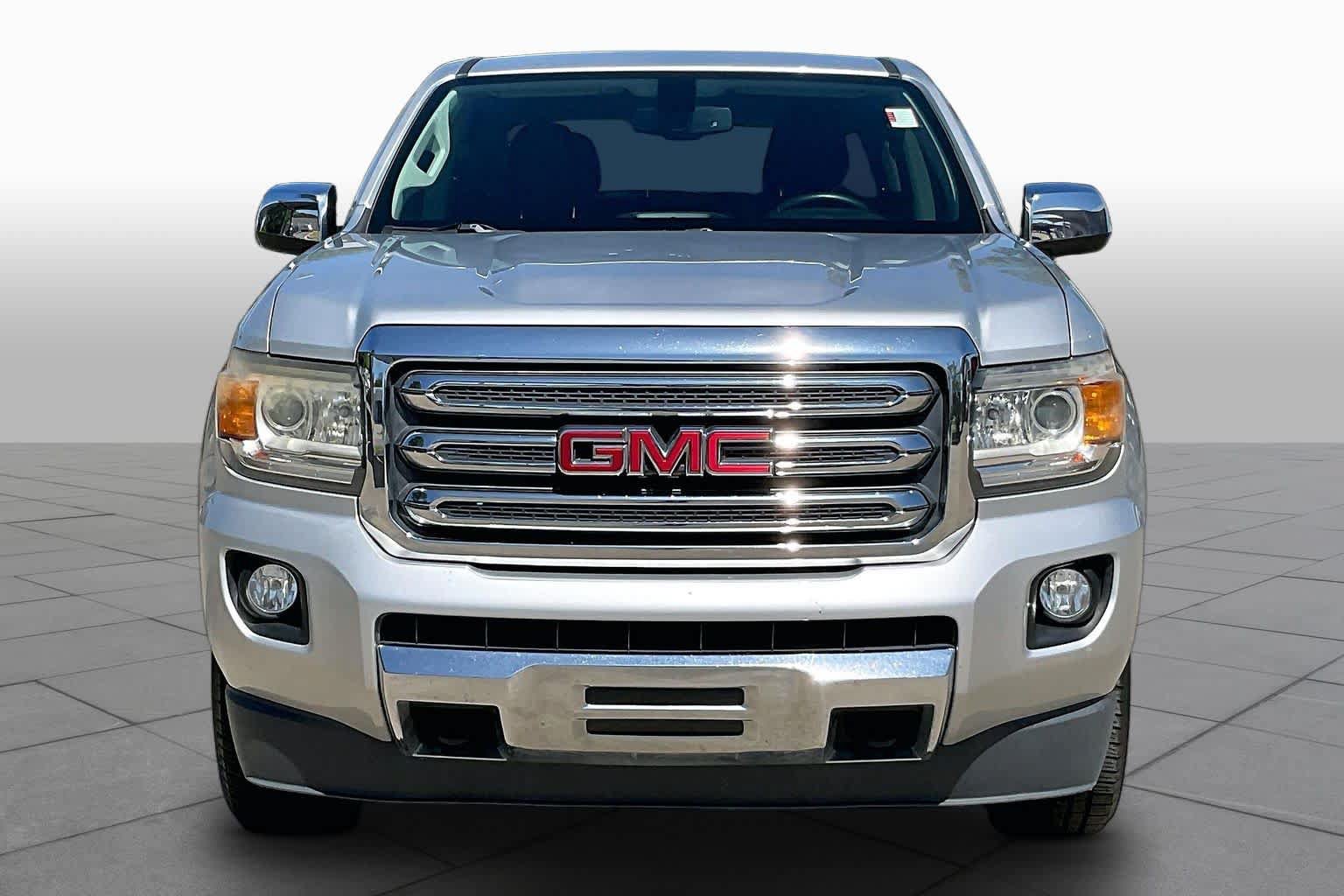 Used 2015 GMC Canyon SLT AWD/4WD image 4