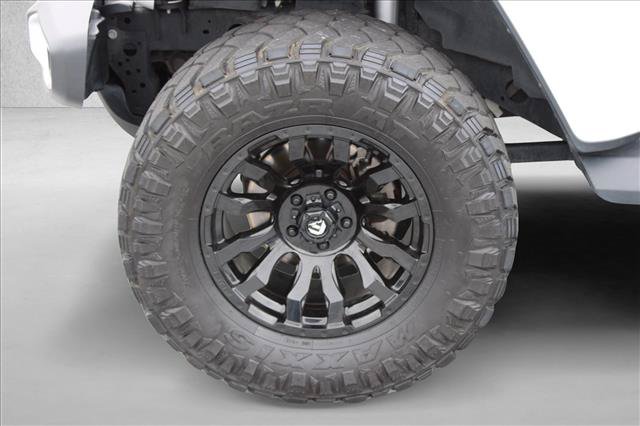 Used 2021 Jeep Wrangler Unlimited Sahara AWD/4WD image 17