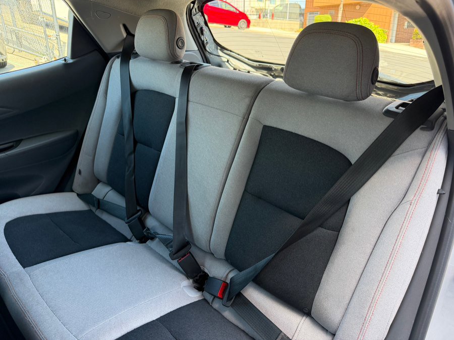 Used 2021 Chevrolet Bolt LT image 40