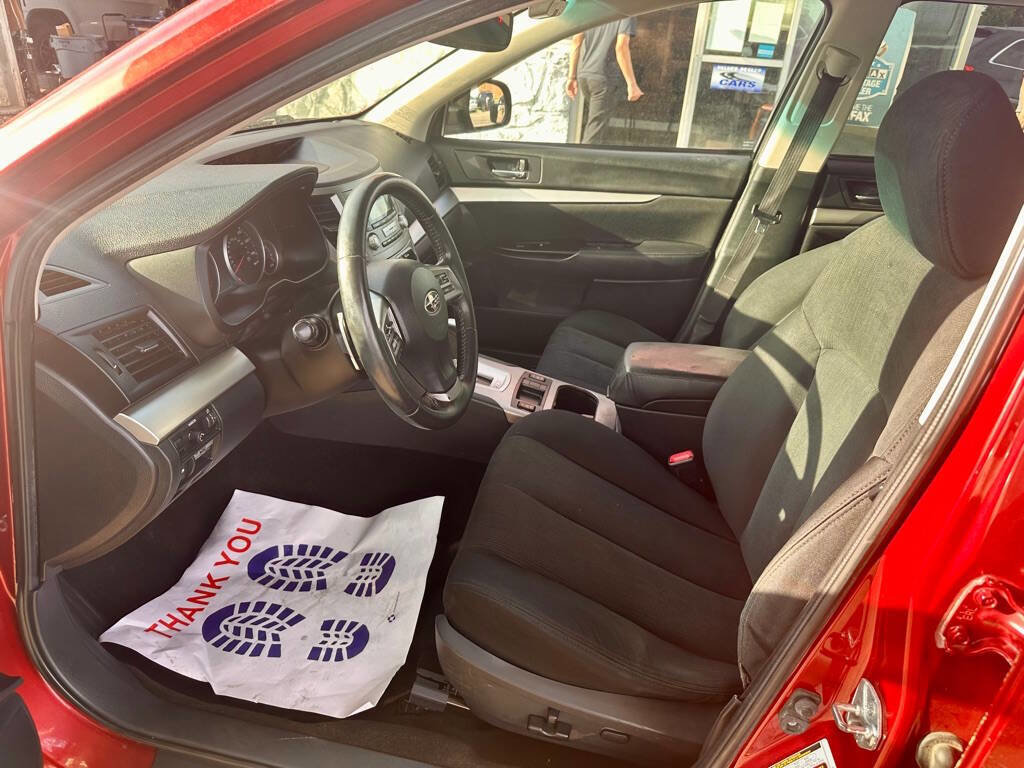 Used 2013 Subaru Outback 2.5i Premium AWD/4WD image 23