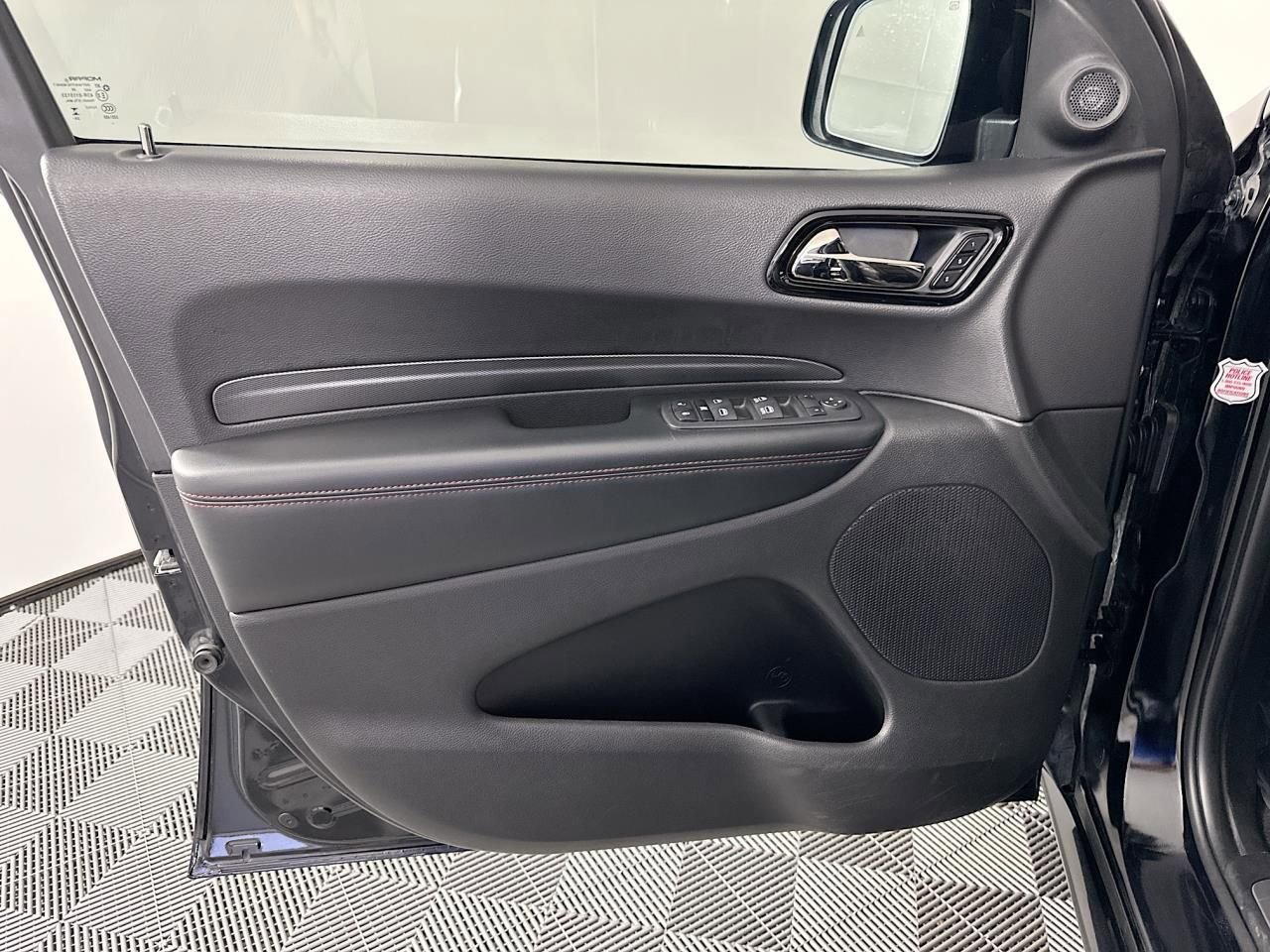 Used 2025 Dodge Durango GT image 29