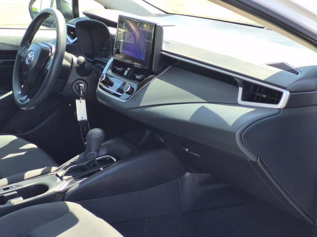 Used 2025 Toyota Corolla LE image 20