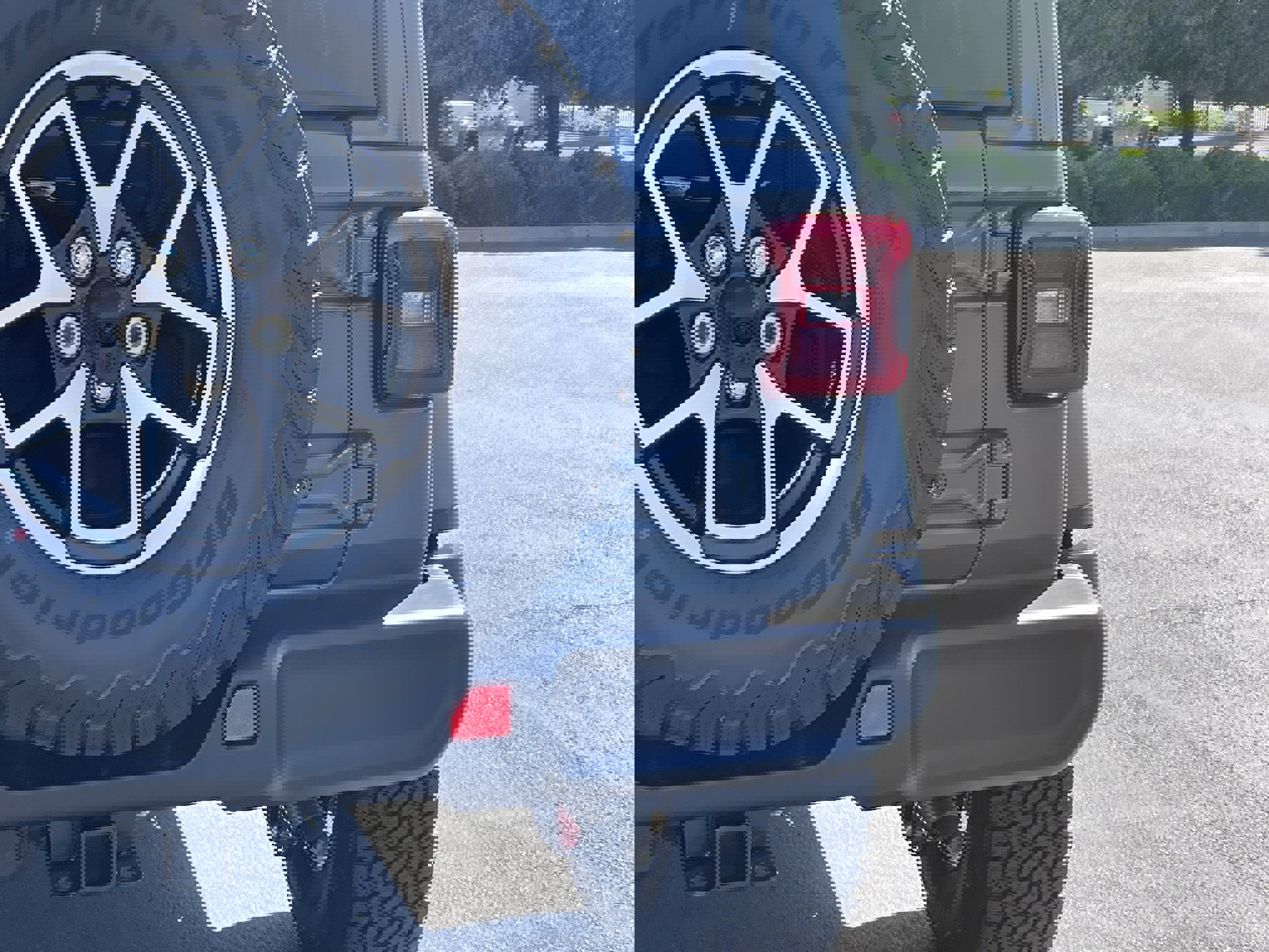 New 2026 Jeep Wrangler Unlimited Rubicon image 12