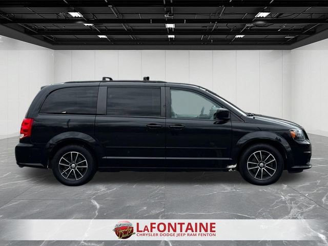 Used 2017 Dodge Grand Caravan GT FWD image 6