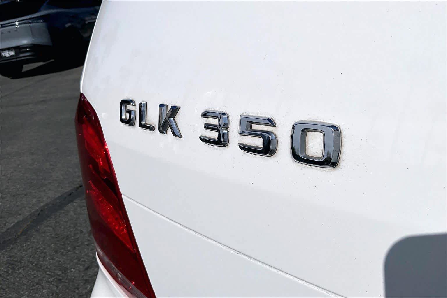 Used 2015 Mercedes-Benz GLK 350 2WD image 27