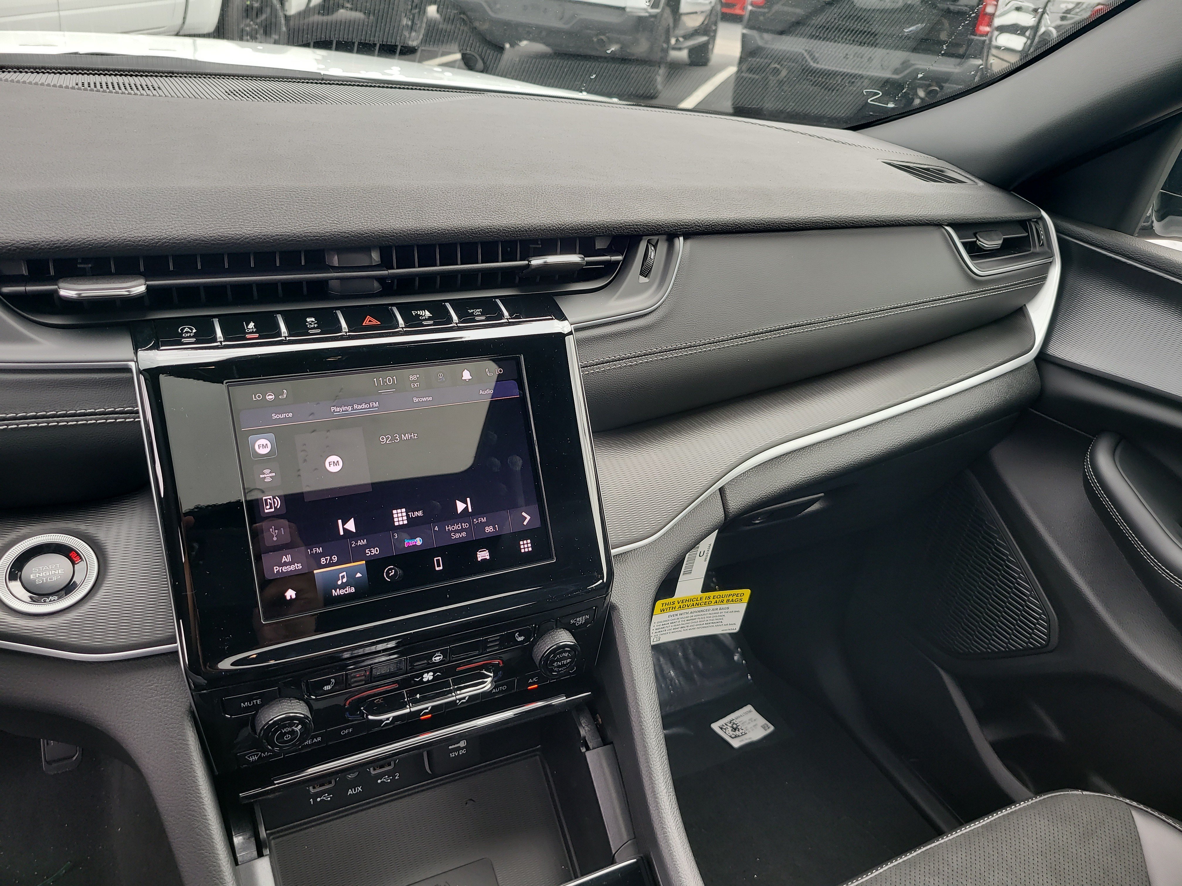 New 2025 Jeep Grand Cherokee Altitude RWD image 16