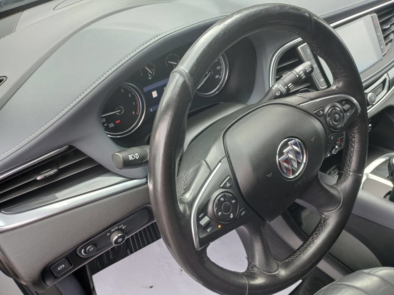 Used 2020 Buick Enclave Premium w/ Surround and Sites Package image 17