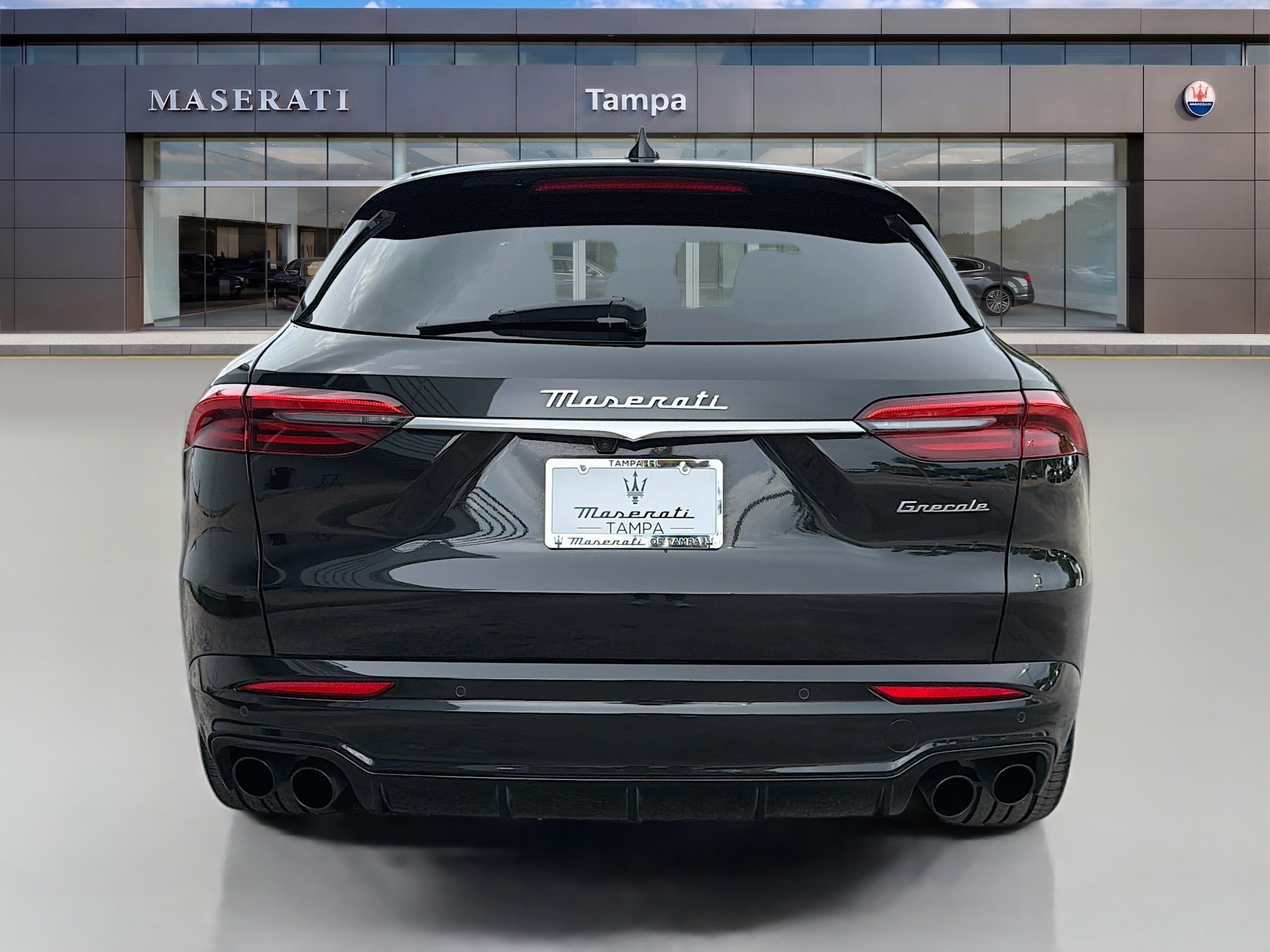 Used 2023 Maserati Grecale Modena AWD/4WD image 4