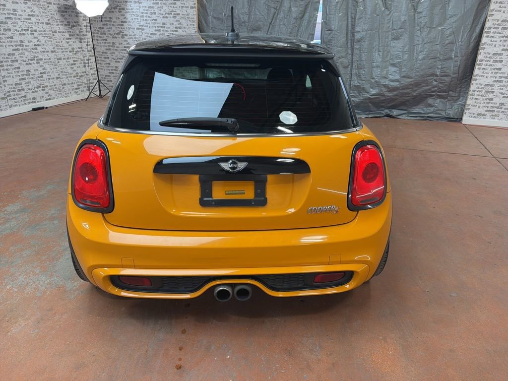 Used 2014 MINI Cooper S image 6