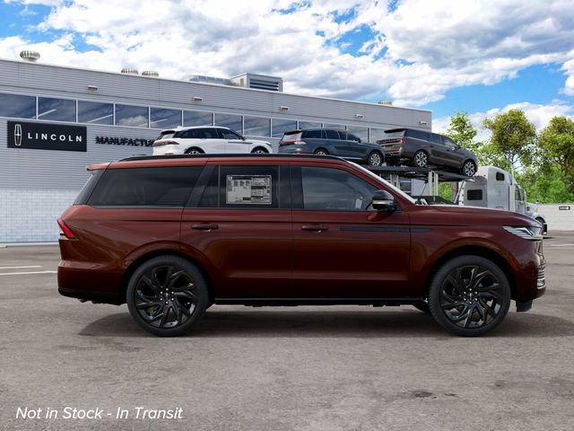 New 2027 Lincoln Navigator Reserve AWD/4WD image 5