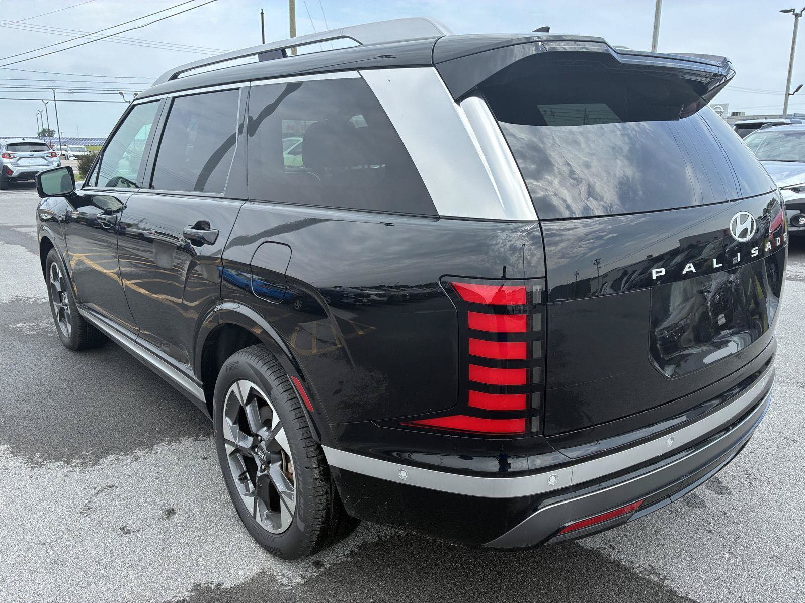 Used 2026 Hyundai Palisade Limited AWD/4WD image 5