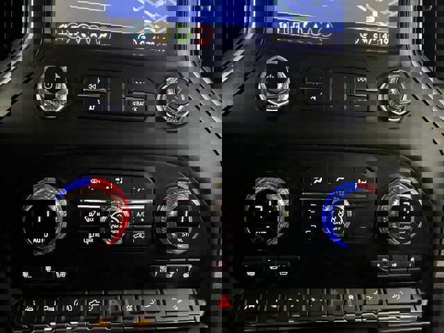 Certified 2021 GMC Sierra 1500 AT4 w/ AT4 Premium Package image 18