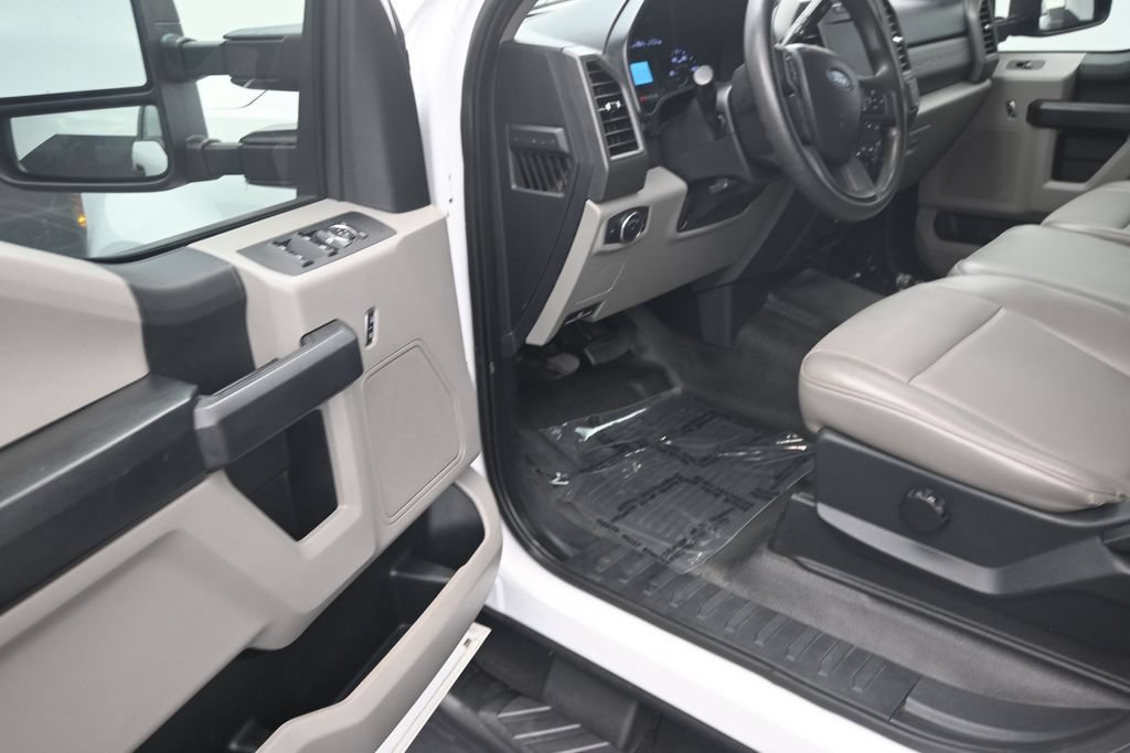 Used 2020 Ford F250 XL w/ Power Equipment Group AWD/4WD image 10