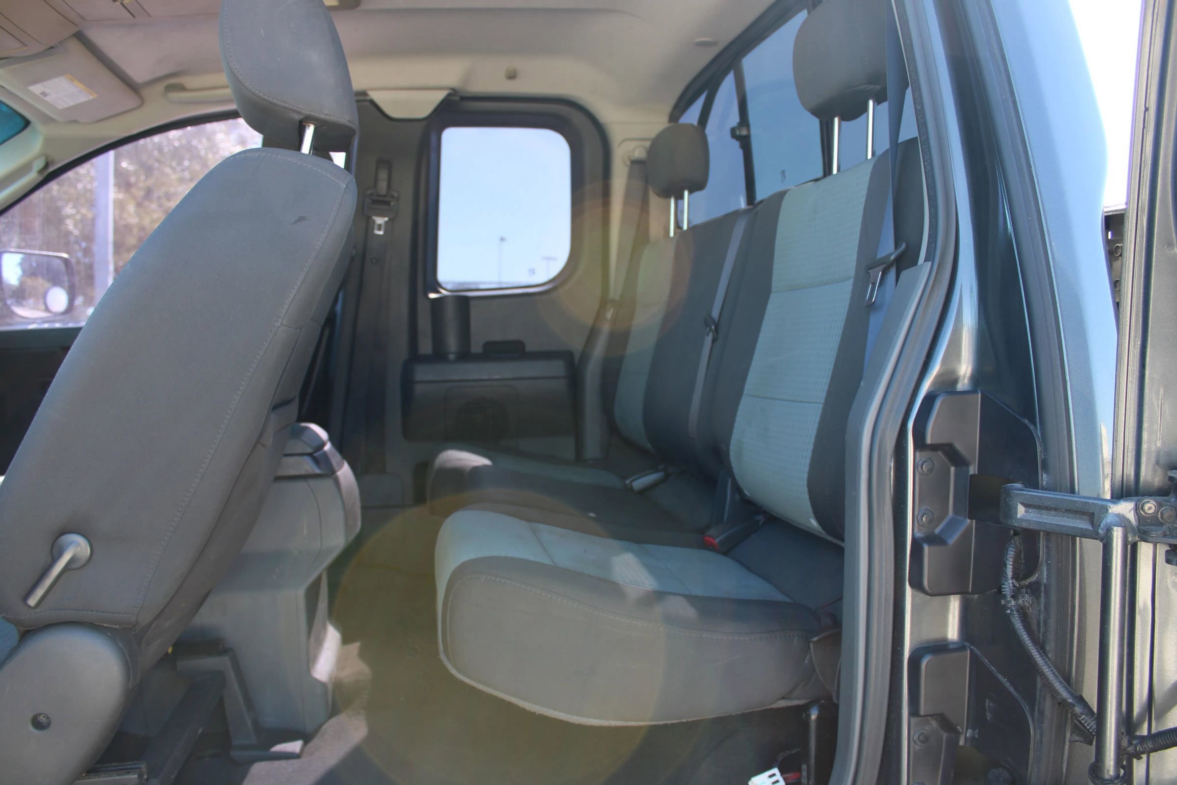 Used 2007 Nissan Titan SE image 6