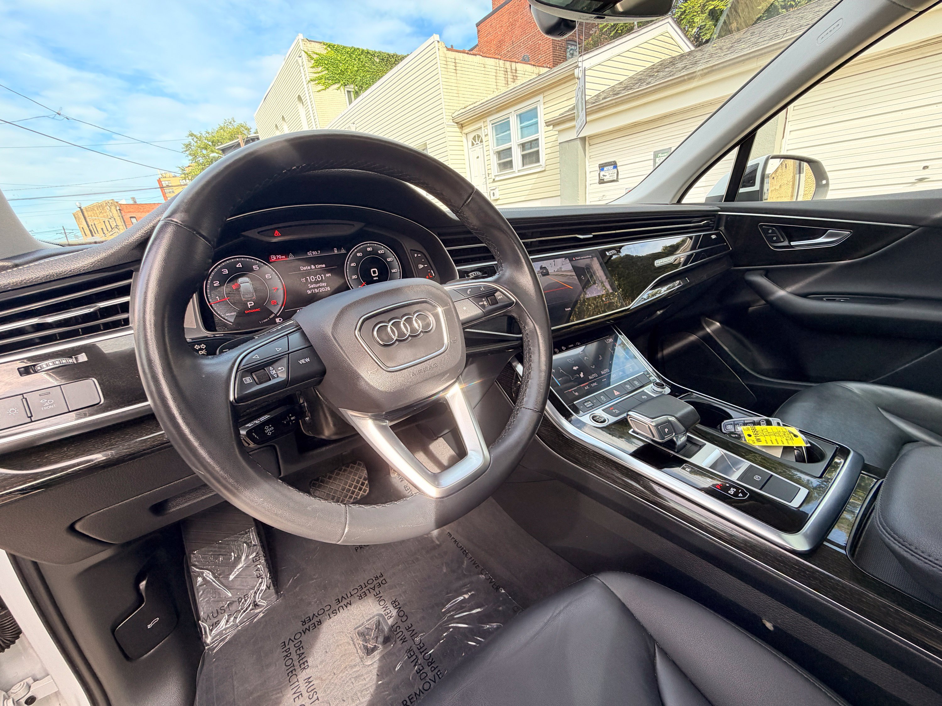 Used 2023 Audi Q7 2.0T Premium w/ Convenience Package AWD/4WD image 16
